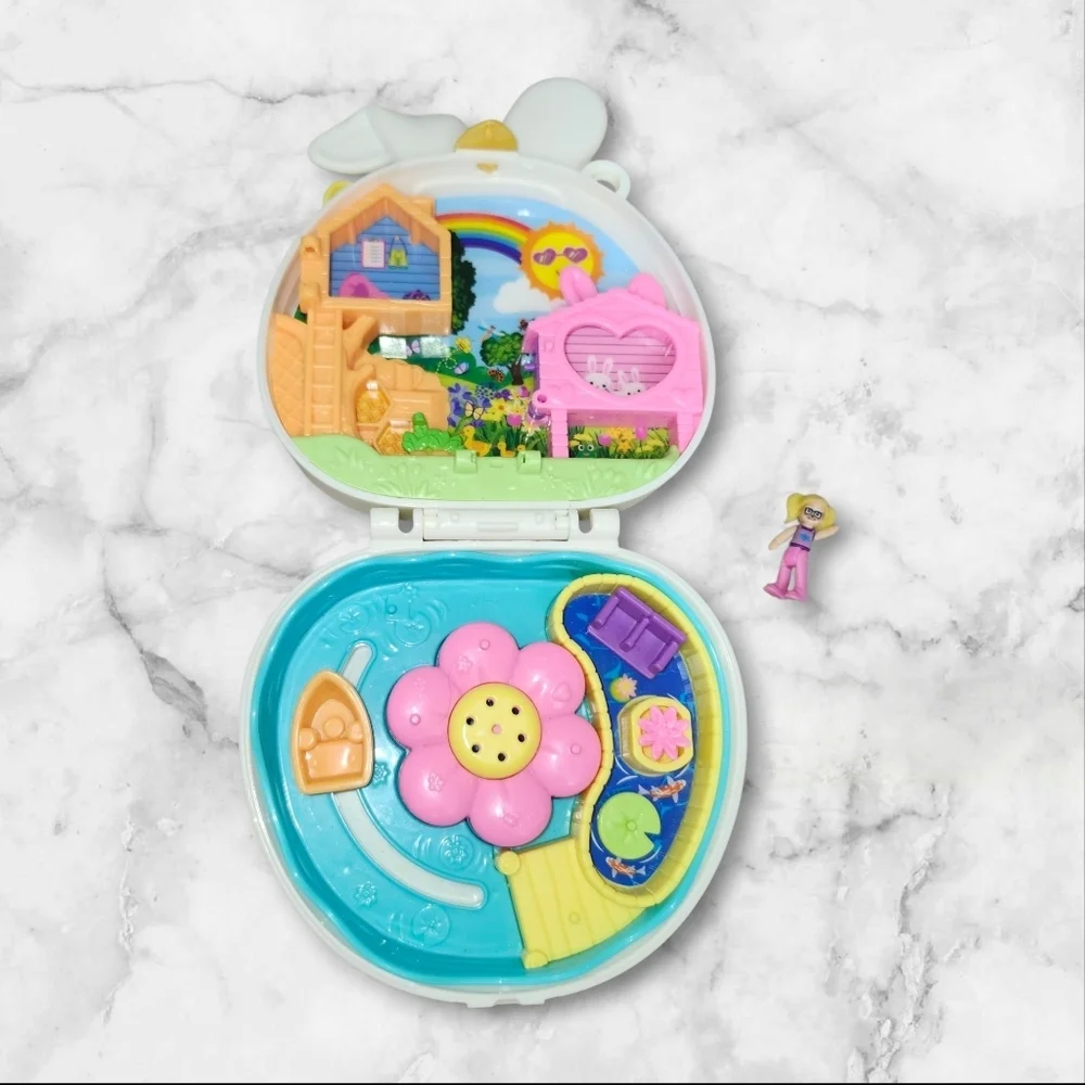 Polly Pocket Easter Garden Playset